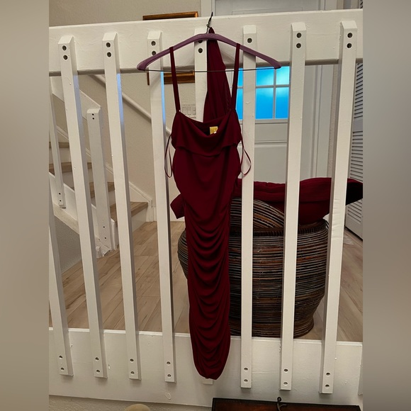 Jluxlabel Sheer Burgundy MIDI Dress Small - Picture 2 of 3